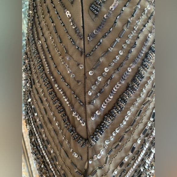 Gorgeous mini dress - Picture 3 of 5